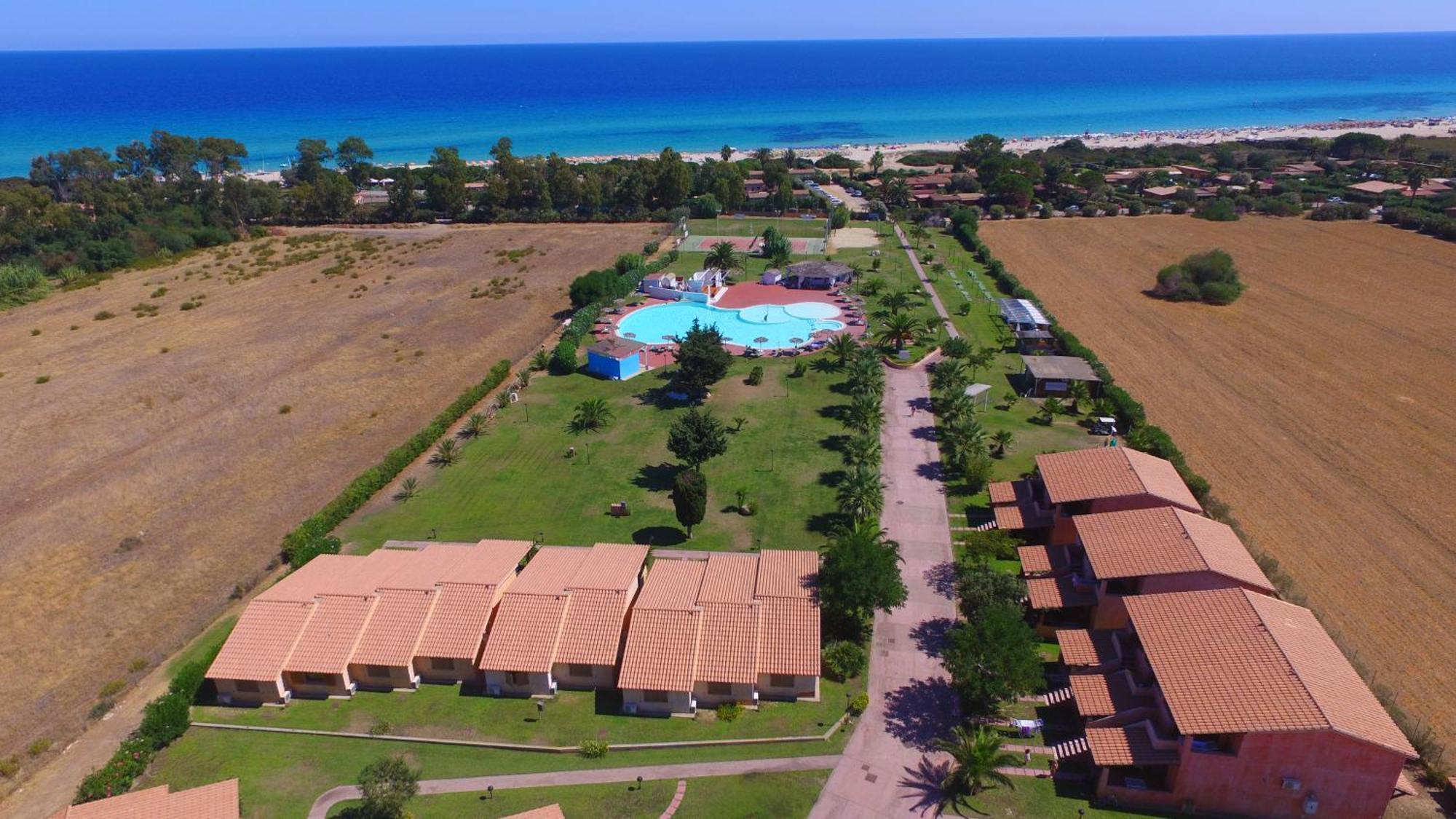 Rey Beach Club Монте Най Екстериор снимка
