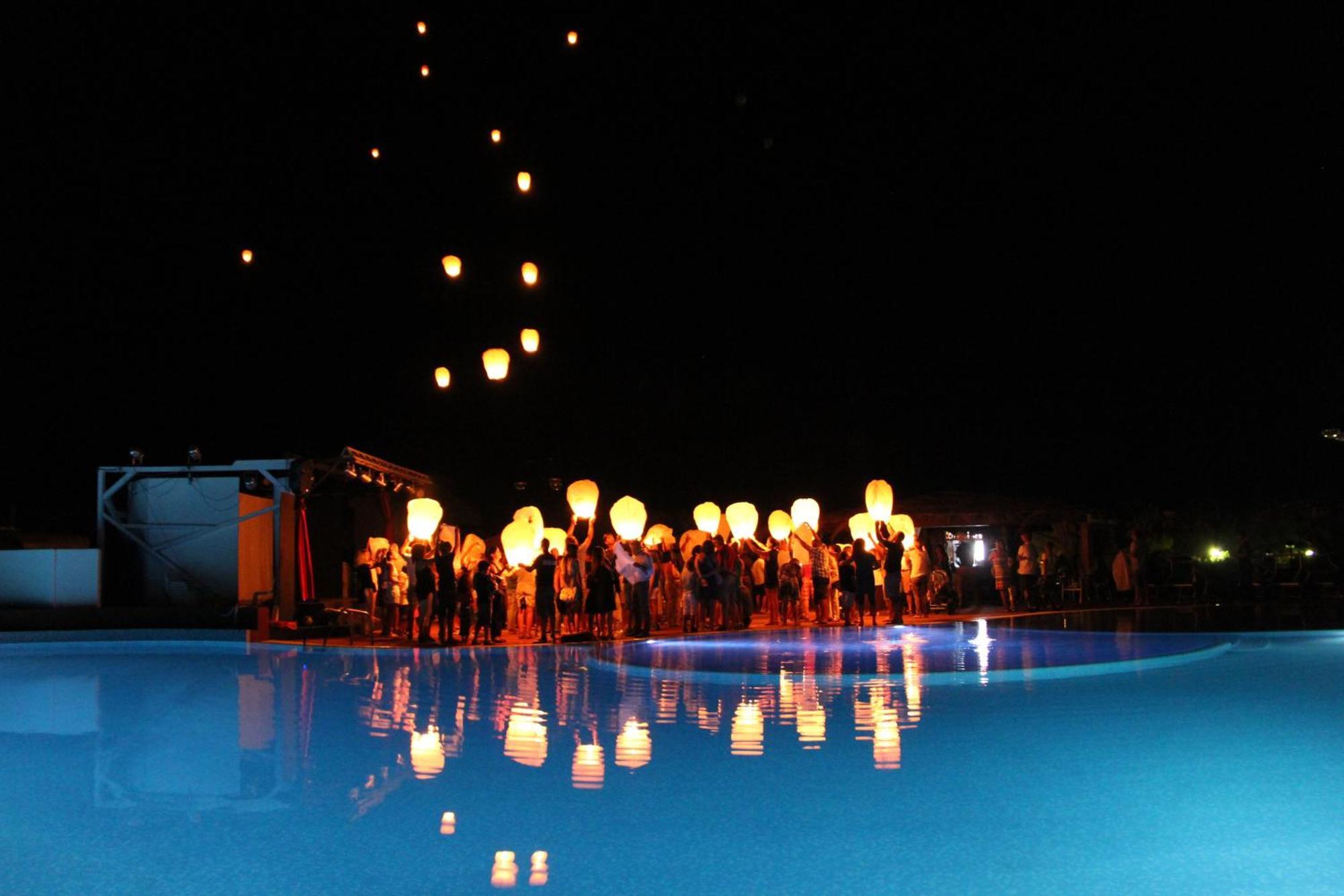 Rey Beach Club Монте Най Екстериор снимка